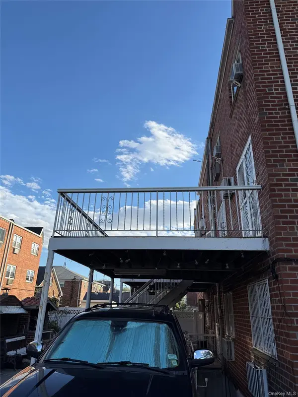 6113 170th ST, Fresh Meadows, NY 11365