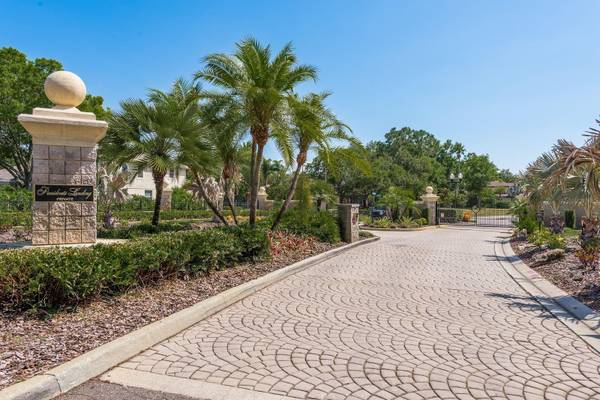 3763 EXECUTIVE DR, Palm Harbor, FL 34685