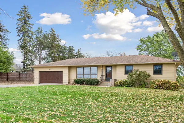 8775 Airport RD, Waconia, MN 55387