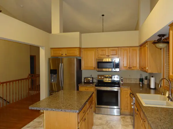 16635 42nd AVE N, Plymouth, MN 55446