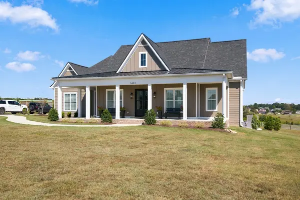 1463 Spencer Mill Rd, Burns, TN 37029