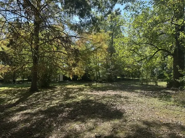 915 Haywood Dr #NW, Cleveland, TN 37312