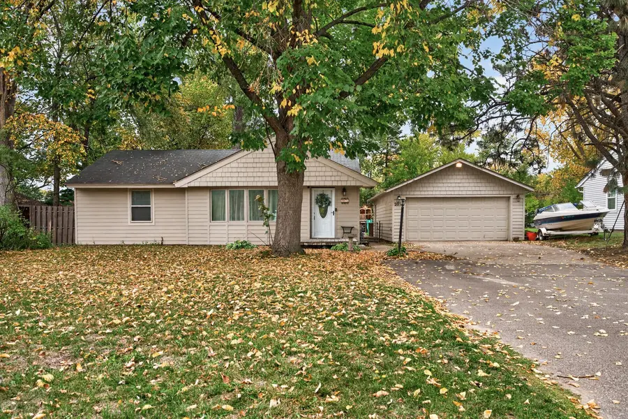 2071 Cedar AVE, White Bear Lake, MN 55110