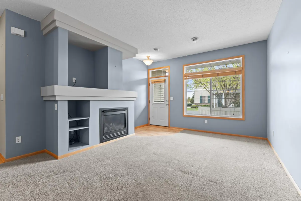 1877 Sandcherry CT NW, Rochester, MN 55901