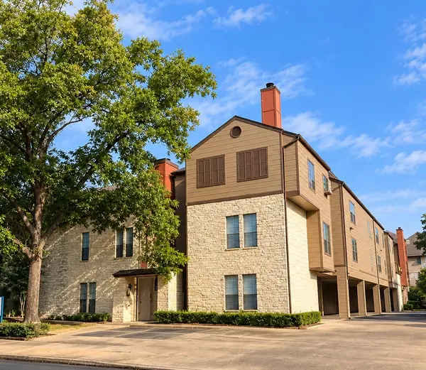706 W 24th ST #102, Austin, TX 78705