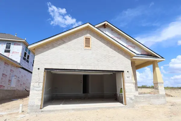 3902 Bigtooth DR, Buda, TX 78610