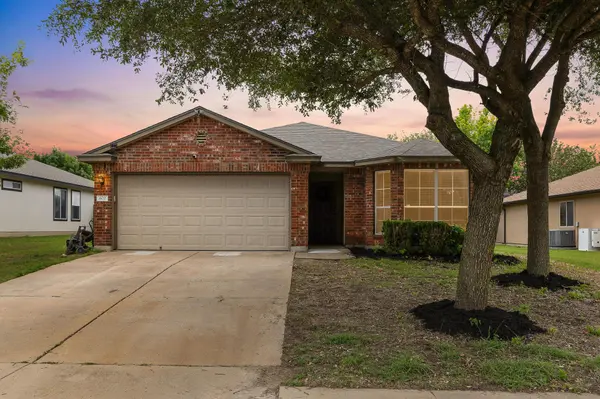 602 Creston ST, Hutto, TX 78634