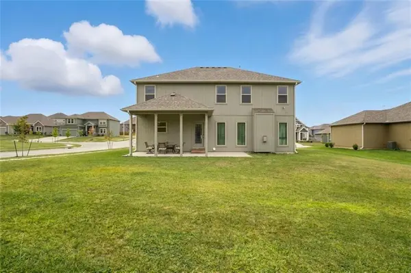 10838 N Bristol AVE, Kansas City, MO 64156