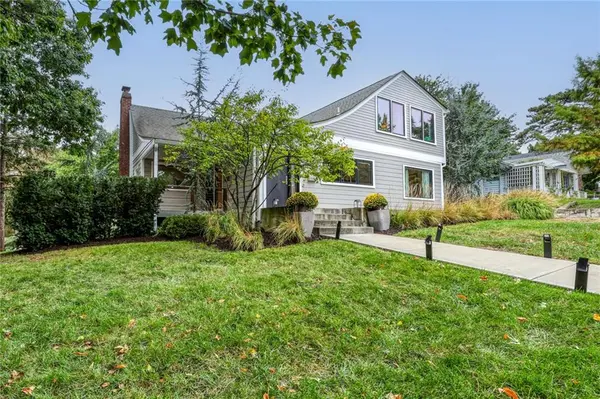 1600 W 51st ST, Kansas City, MO 64112
