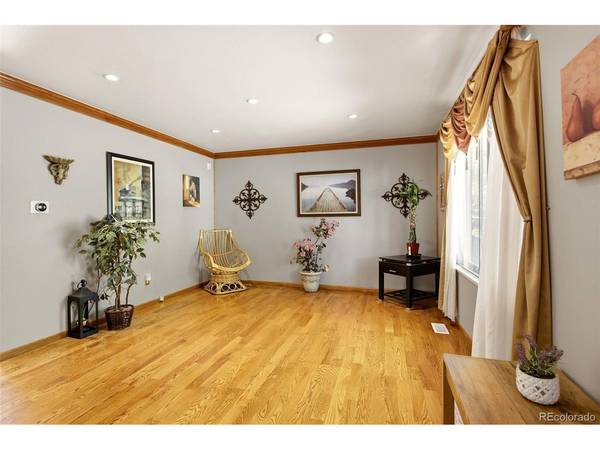 15018 E Columbia, Aurora, CO 80014