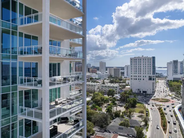540 N TAMIAMI TRL #1503, Sarasota, FL 34236
