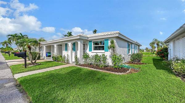 693 SPANISH DR N #24, Longboat Key, FL 34228