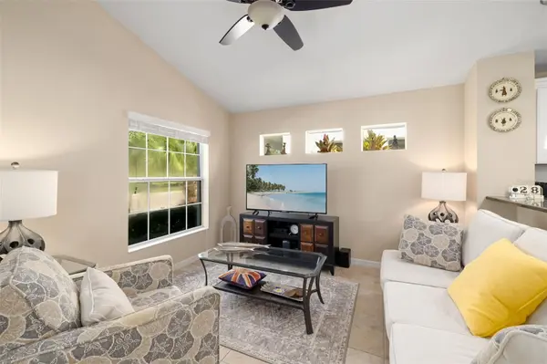 6417 PINE BREEZE RUN, Sarasota, FL 34243