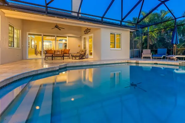 390 CORAL CREEK DR, Placida, FL 33946