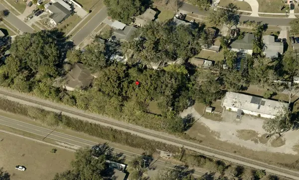 122 W CLAY AVE, Brandon, FL 33510