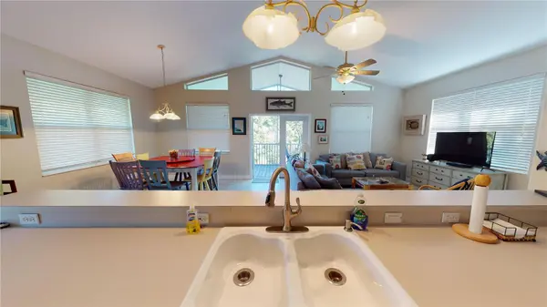 9556 BUCCANEER TRL, Placida, FL 33946