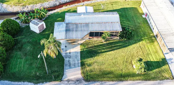 36513 LAKEWOOD DR, Zephyrhills, FL 33542