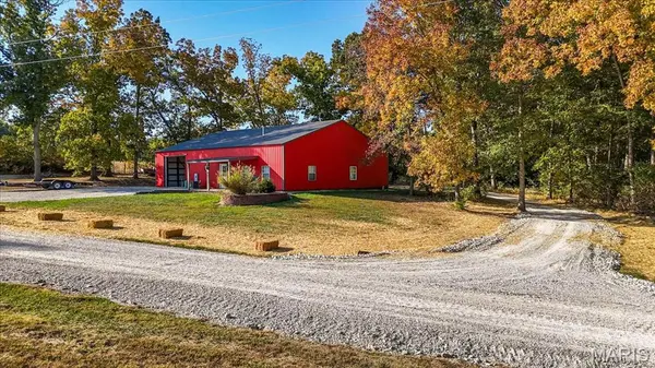 396 Bunker Hill RD, Silex, MO 63377
