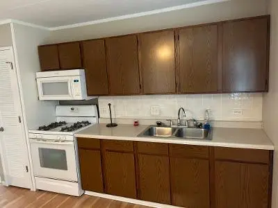 225 Nippert AVE #225, Romeoville, IL 60446