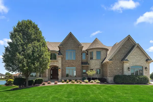11429 Mckenna DR, Frankfort, IL 60423