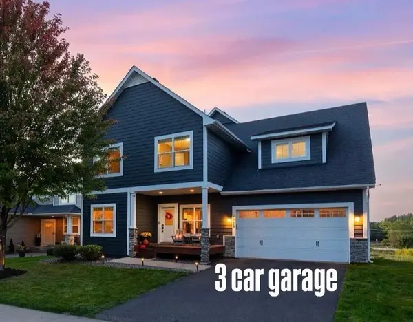 9060 Degler CIR, Chanhassen, MN 55317