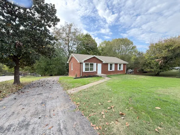 1816 Apex, Clarksville, TN 37040