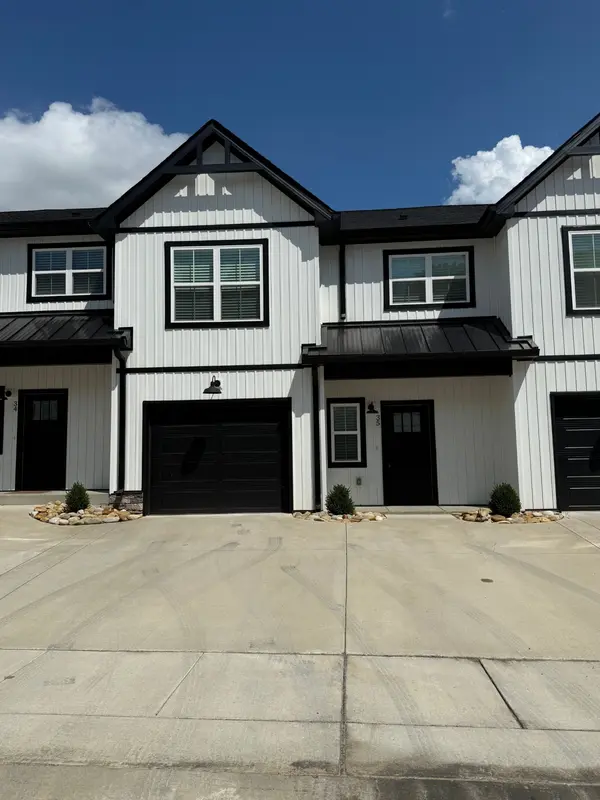 166 Sango Dr #35, Clarksville, TN 37043