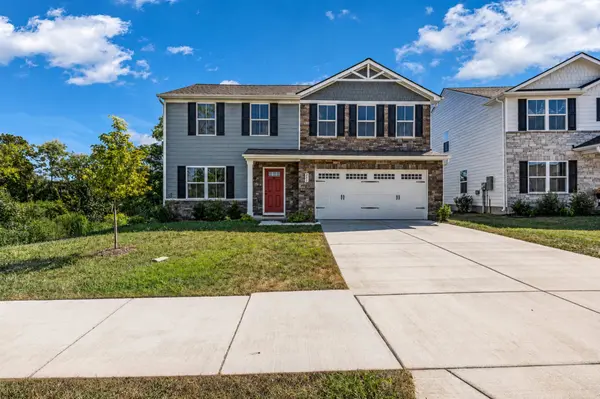 216 Laurel St, Gallatin, TN 37066
