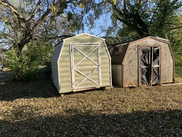 100 Hill St, Hopkinsville, KY 42240