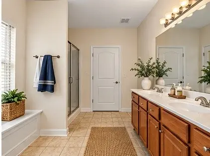 141 Dimaggio Dr, Springfield, TN 37172