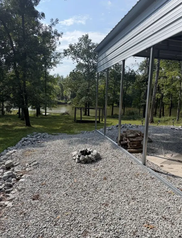 1072 Bobs Lake Ln, Bath Springs, TN 38311