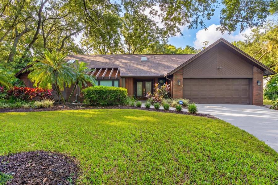3300 MEADOW VIEW LN, Palm Harbor, FL 34683