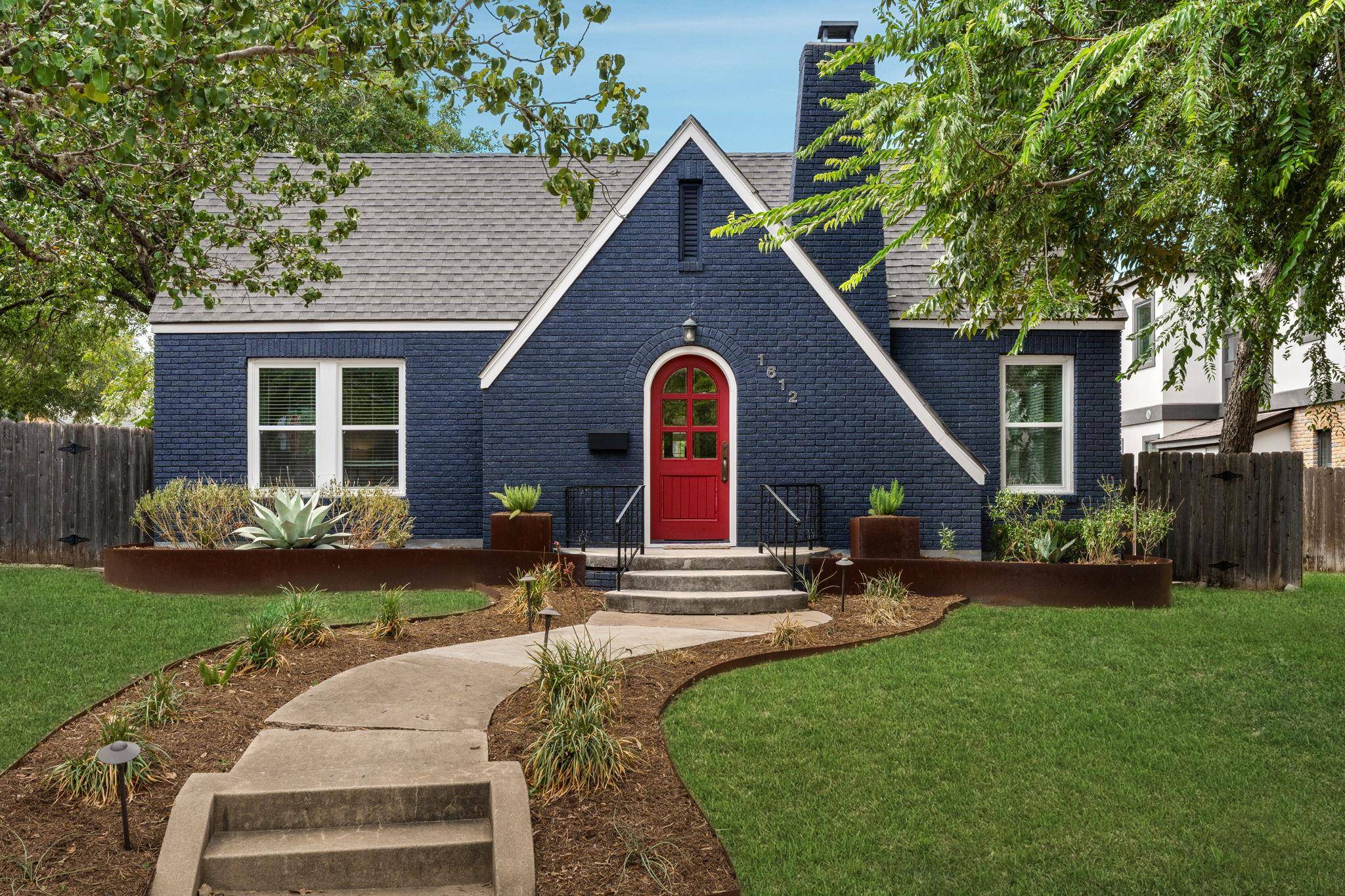 1612 Travis Heights BLVD, Austin, TX 78704