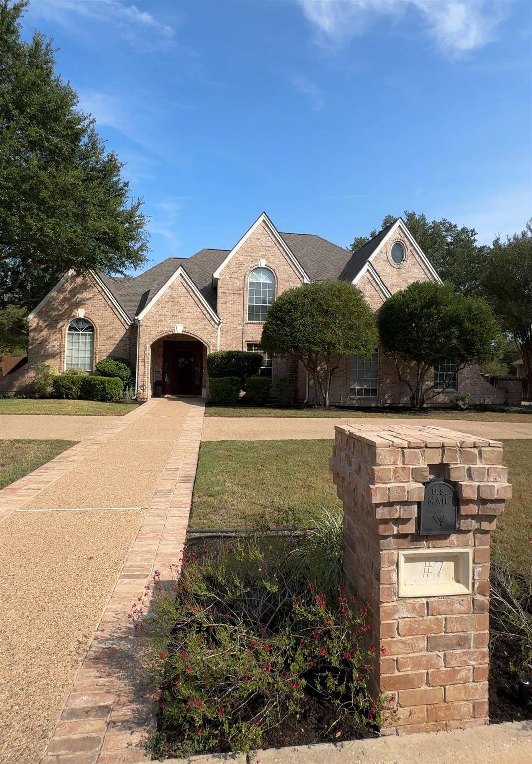 7 Meadow RUN, Round Rock, TX 78664