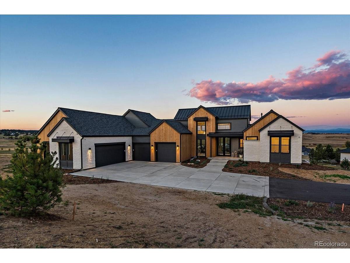 2934 Hidden Den, Franktown, CO 80116