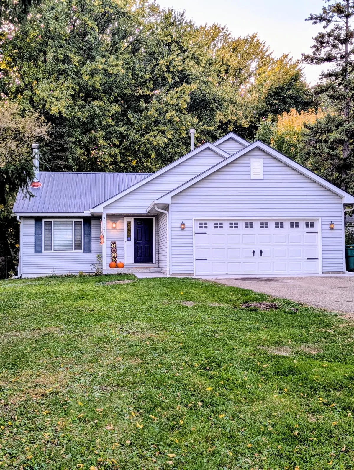 3117 Douglas DR N, Crystal, MN 55422