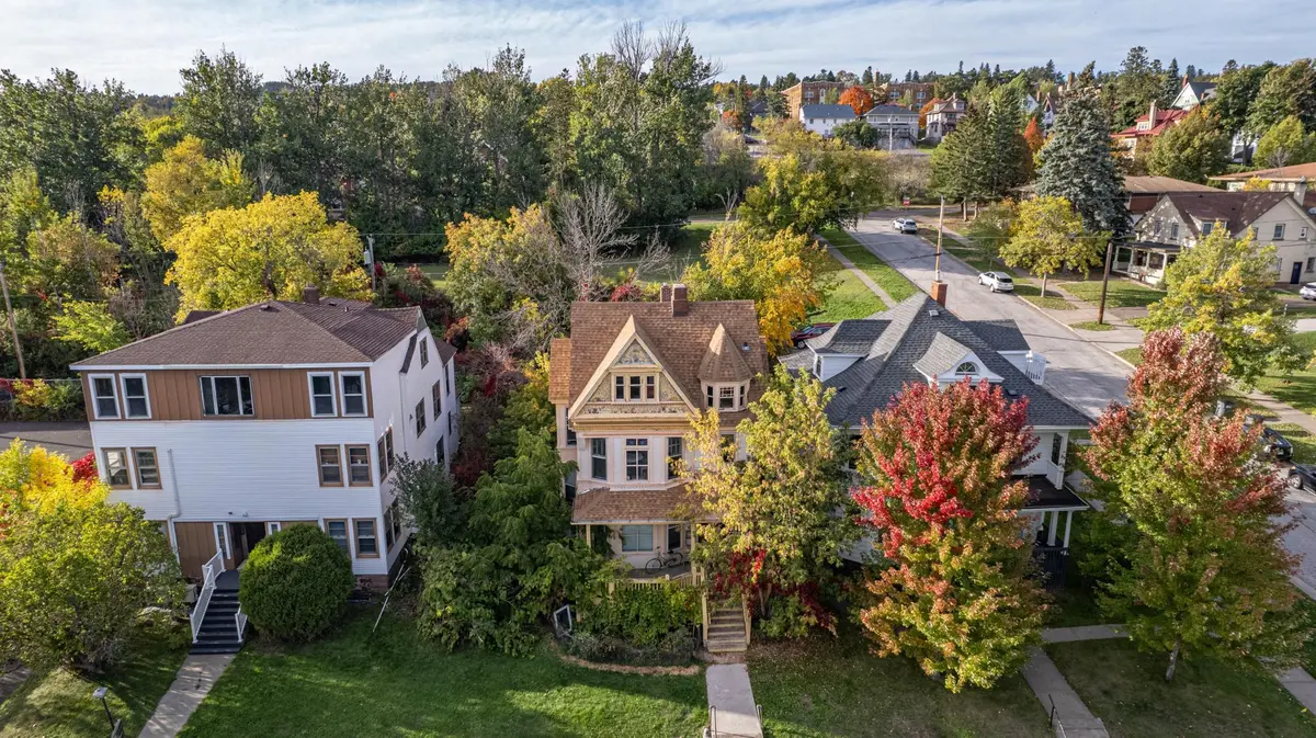 1625 E 1st ST, Duluth, MN 55812