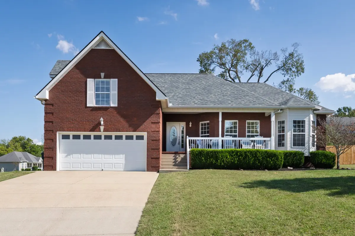 15 Abbey Rd, Lebanon, TN 37090