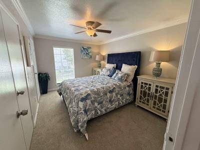 1901 Lakeside DR #402, Seabrook, TX 77586