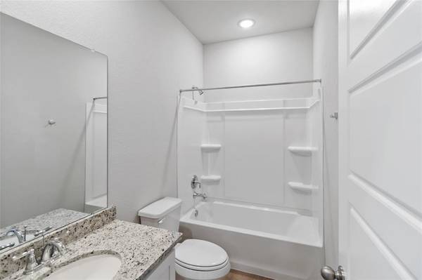 541 Caymus DR, Buda, TX 78610