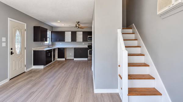 143 Twin Lakes LN, Bastrop, TX 78602