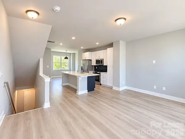 5014 Central AVE, Charlotte, NC 28205