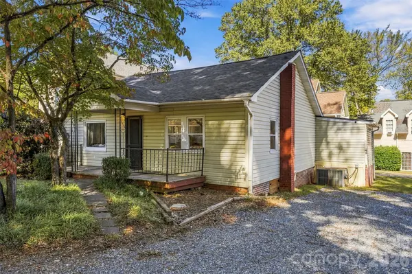 220 Armour ST, Davidson, NC 28036