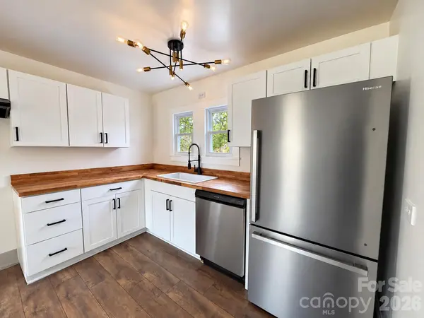 905 Gantt ST, Kings Mountain, NC 28086