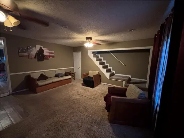 Martin AVE, Osawatomie, KS 66064