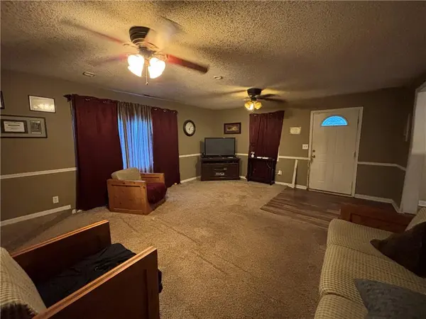 Martin AVE, Osawatomie, KS 66064
