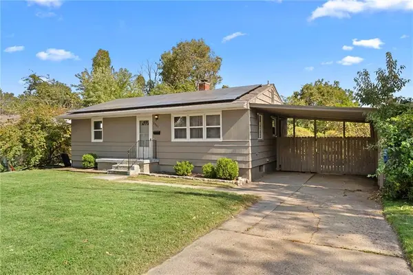 2901 Appleton AVE, Independence, MO 64052