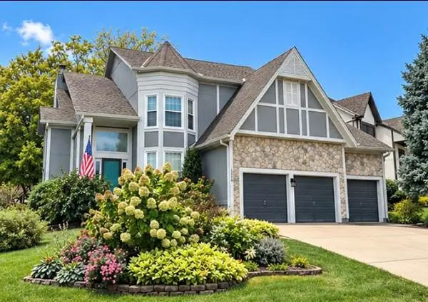 12258 S Gallery ST, Olathe, KS 66062