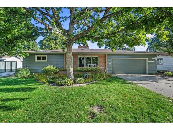 1207 Loch Mount, Loveland, CO 80537