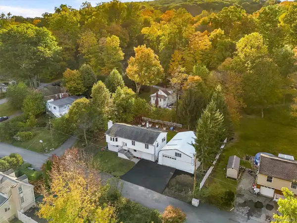 9 Wykagyl CT, Carmel, NY 10512